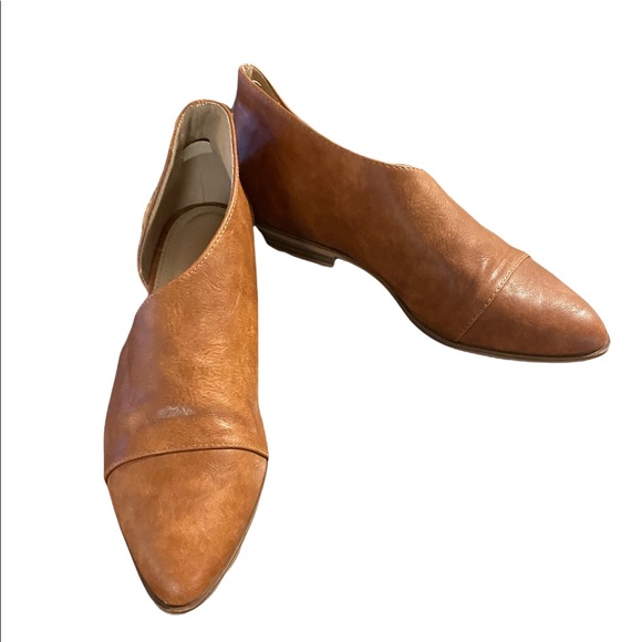 Catherines Shoes - Catherine’s Cutout Bootie - Dupe of Free People Royale Flat